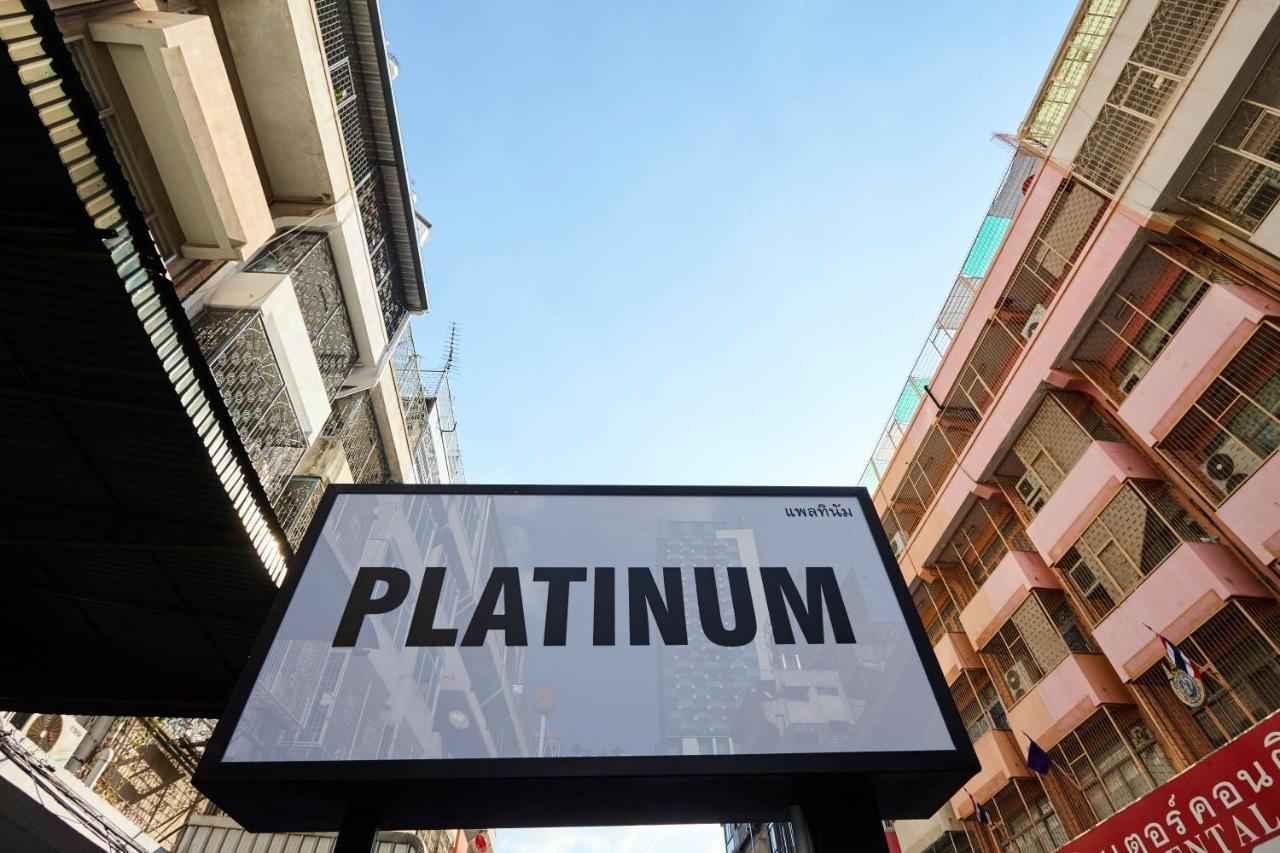 Platinum Deluxe Shopping Apartments Bangkok Buitenkant foto